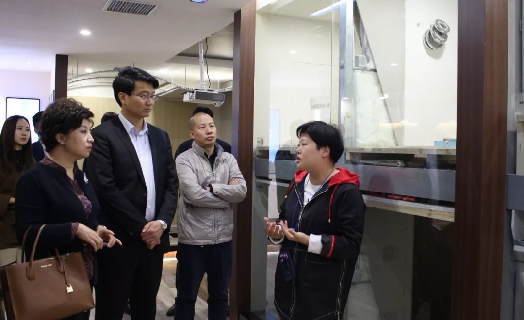 西海岸新區(qū)考察組到訪海驪，深入體驗裝配式新技術(shù)