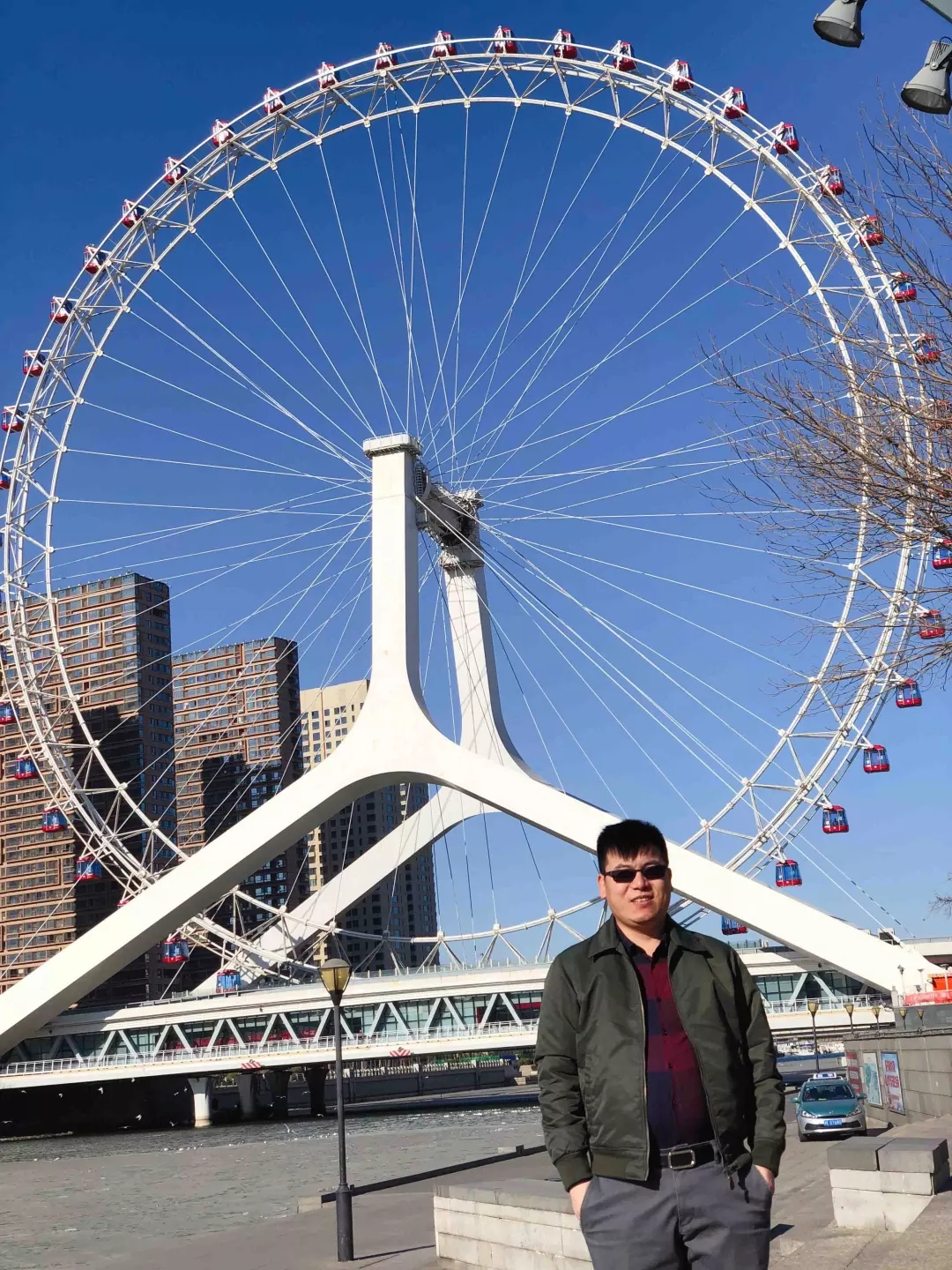 十年故事 | 董建強(qiáng)：將熱枕融進(jìn)前行的路途