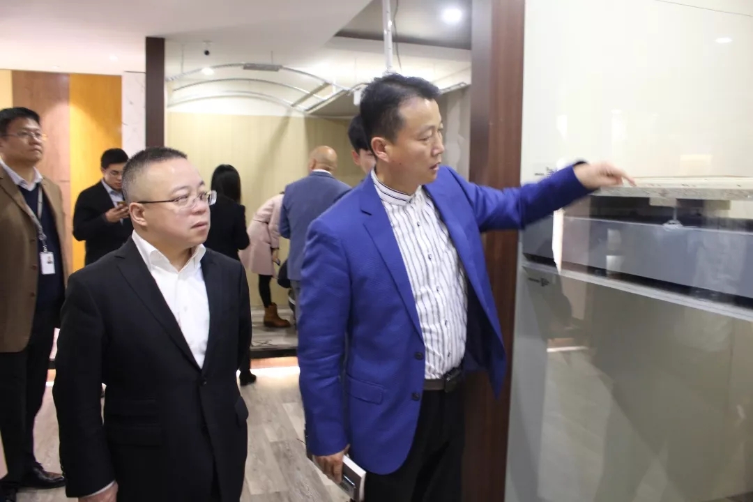 當(dāng)代融創(chuàng)等客人密集到訪(fǎng)海驪，謀求共贏新機(jī)會(huì)