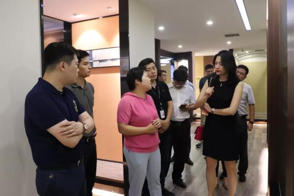 碧桂園客人來訪海驪，洽談住居新合作!