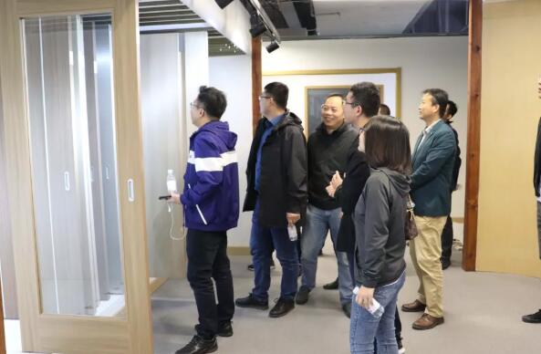 融創(chuàng)華中區(qū)域客人訪問海驪總部，推進(jìn)多元化住居合作!